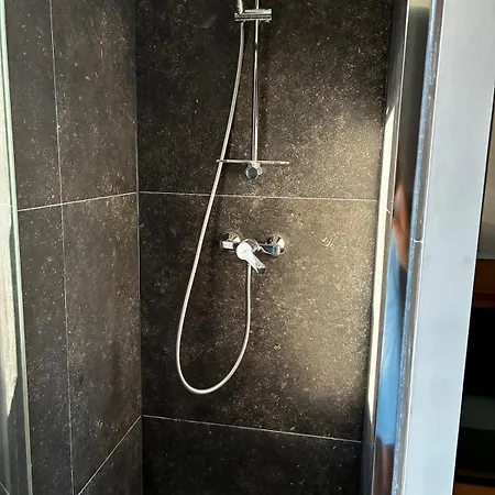 Le Clos Numero 9 فيلة Fampoux